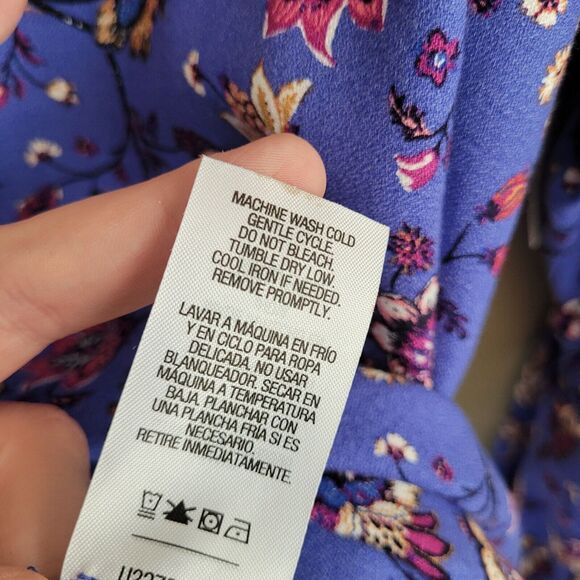 Basic Editions Womens Blouse Size XXL Bluish Purple Floral Pattern Bell Sleeves - Picture 7 of 11